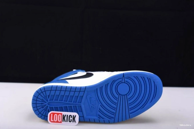 Reps TBkick Scott 1 Travis White Air DH3227-105 and Jordan Blue 0809